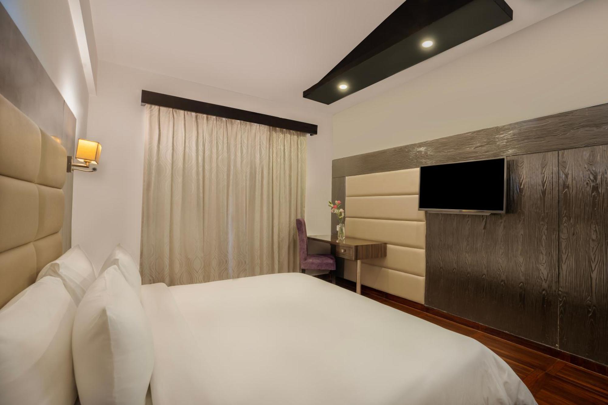 Country Inn Goa Varca Beach - 2 Minutes Walk To The Beach 外观 照片