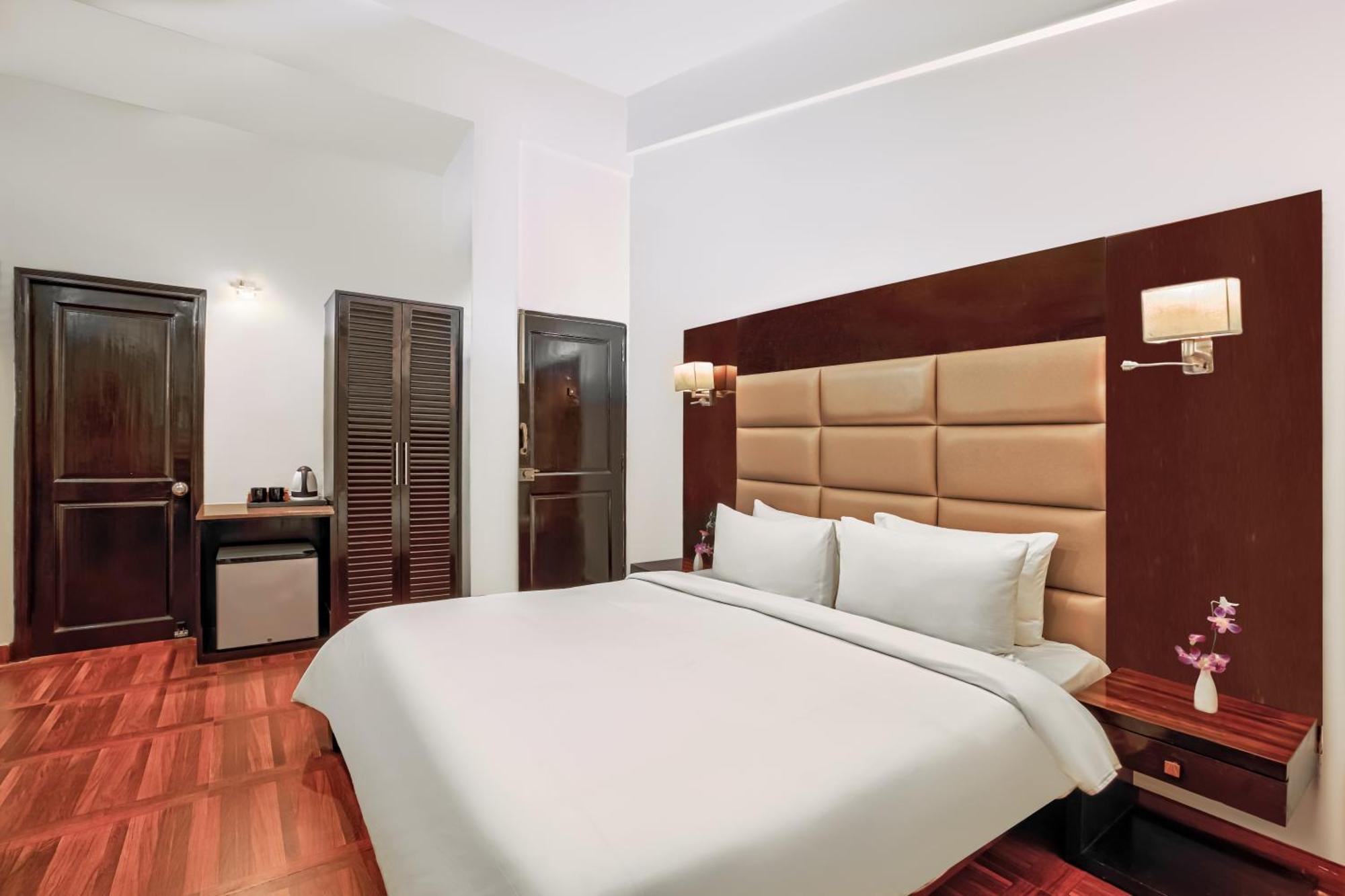 Country Inn Goa Varca Beach - 2 Minutes Walk To The Beach 外观 照片